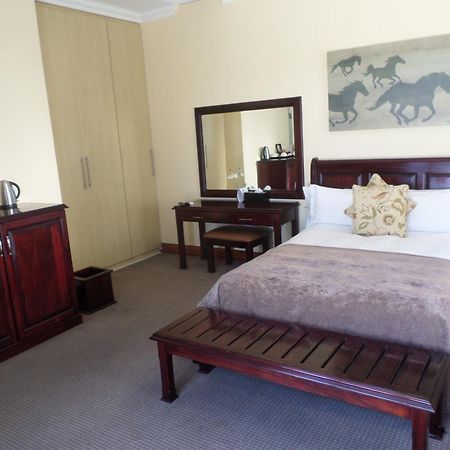 The Links Guest House Pretoria-Noord Eksteriør billede